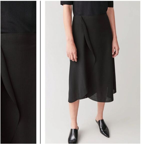 COS Mid-Length Overlapping Skirt in black - Picture 2 of 14
